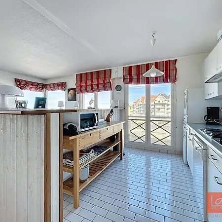 Le Soleil Couchant アパート *